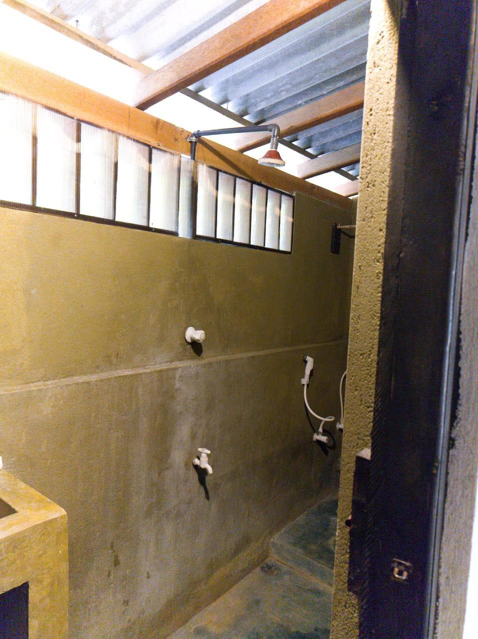 Open Air Shower Taps Green Wall